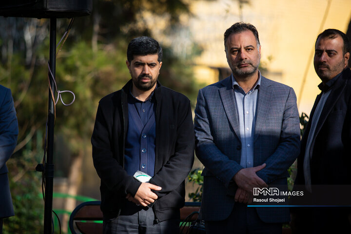 آئین بهره‌برداری از پروژه‌های شهری در منطقه یک اصفهان