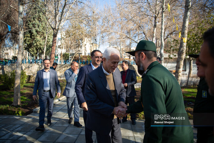 آئین بهره‌برداری از پروژه‌های شهری در منطقه یک اصفهان