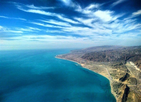 The Turquoise Reflection: Iran Celebrates National Persian Gulf Day with Pride and Poetry