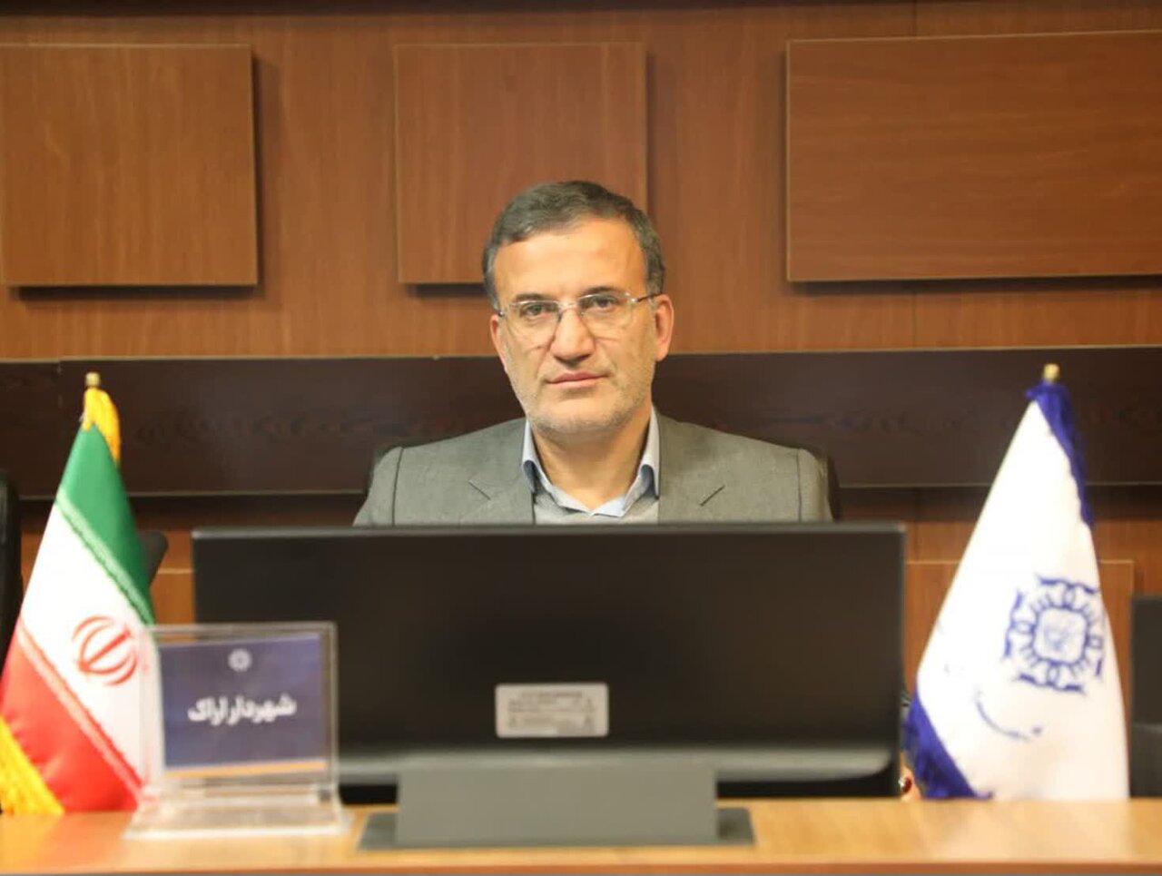 آغاز اجرای پایلوت استقرار مخازن مکانیزه زیرزمینی در اراک