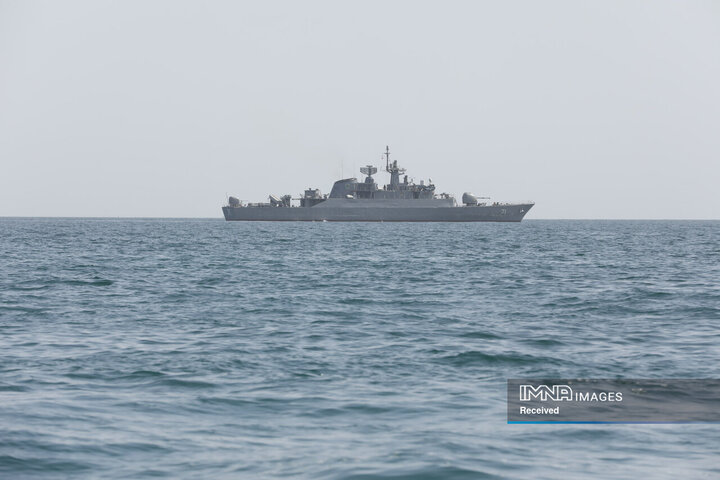 تمرین آزادسازی کشتی ربوده شده در رزمایش مرکب دریایی نیروهای دریایی ایران و فدراسیون روسیه