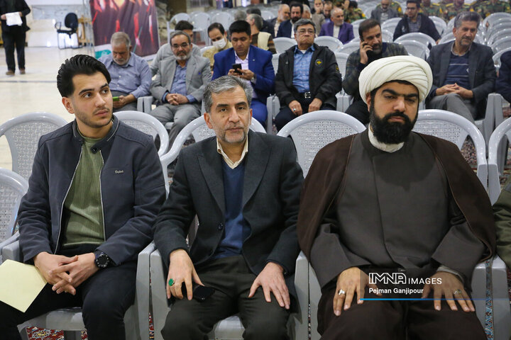 بزرگداشت چهلم شهدای وطن و مدافع امنیت در اصفهان