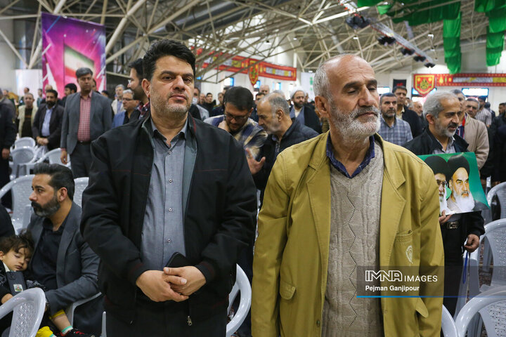 بزرگداشت چهلم شهدای وطن و مدافع امنیت در اصفهان