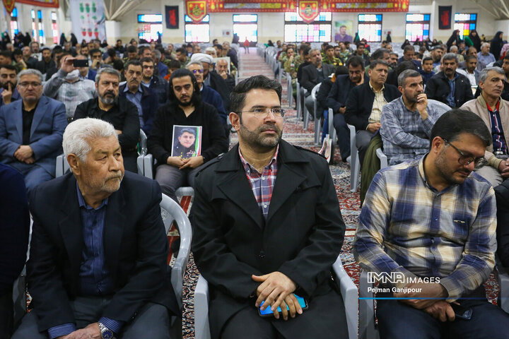 بزرگداشت چهلم شهدای وطن و مدافع امنیت در اصفهان