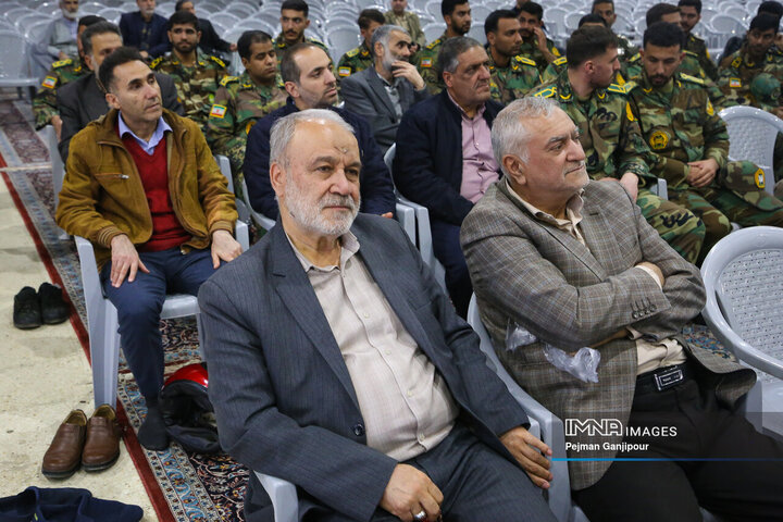 بزرگداشت چهلم شهدای وطن و مدافع امنیت در اصفهان