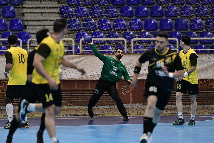 صدرنشینی موقت مسی‌ها/ تعقیب سپاهان برای رسیدن به صدر