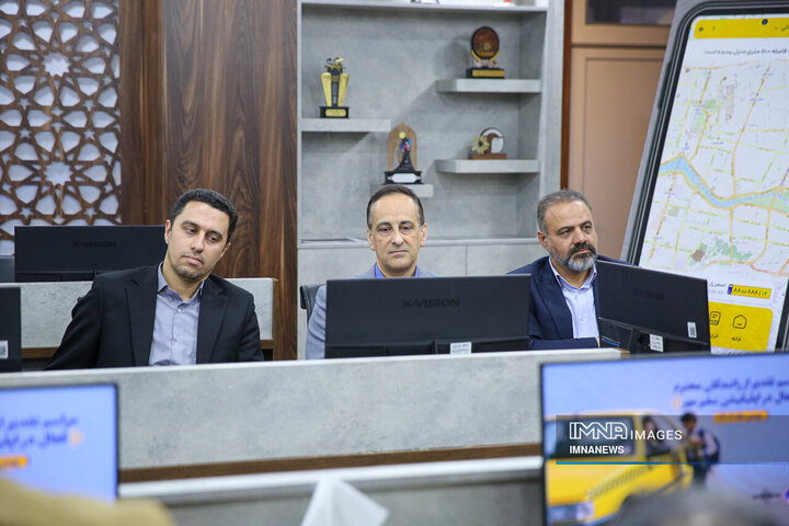 آیین تقدیر از رانندگان فعال «سفیر مهر»