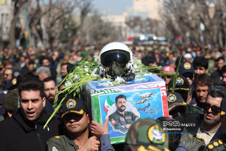 تشییع پیکر شهید سرتیپ دوم خلبان «مهدی فیروزمند» در تبریز