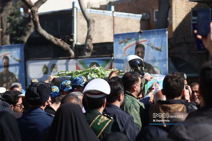 تشییع پیکر شهید سرتیپ دوم خلبان «مهدی فیروزمند» در تبریز