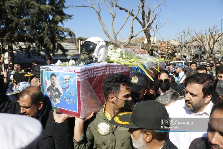 تشییع پیکر شهید سرتیپ دوم خلبان «مهدی فیروزمند» در تبریز