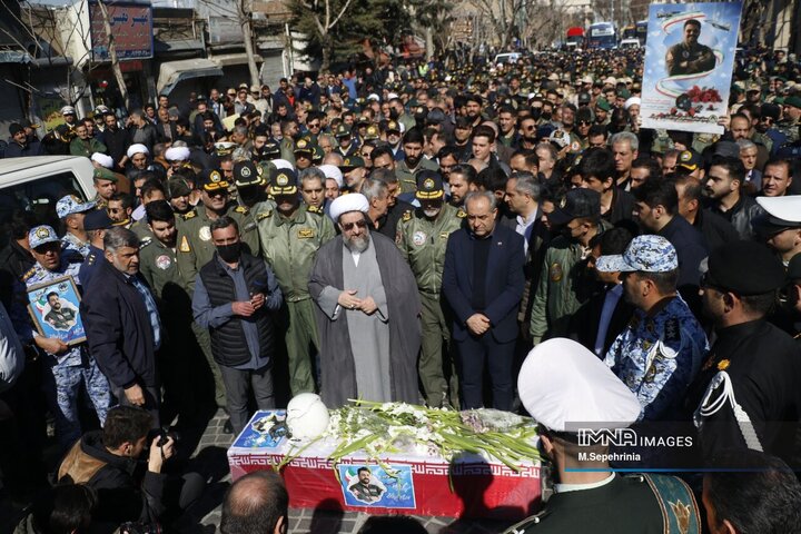 تشییع پیکر شهید سرتیپ دوم خلبان «مهدی فیروزمند» در تبریز