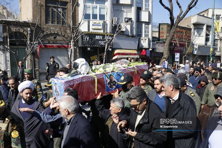 تشییع پیکر شهید سرتیپ دوم خلبان «مهدی فیروزمند» در تبریز