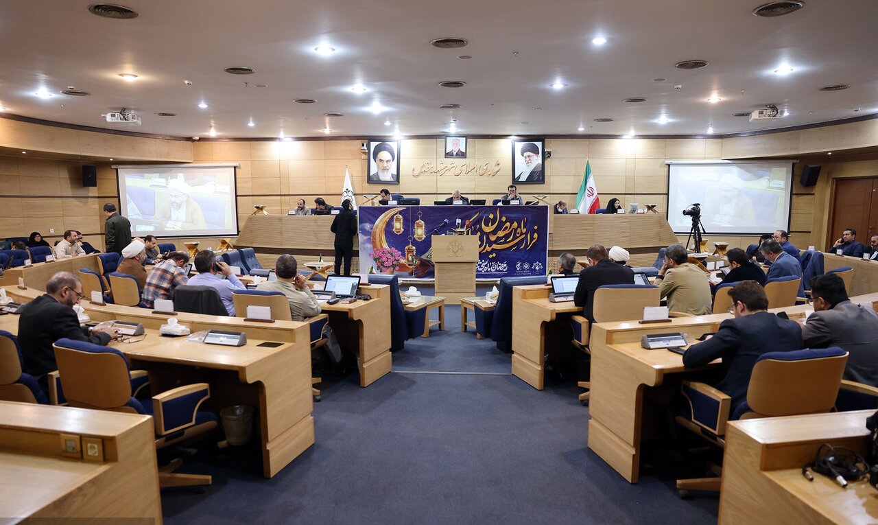 مصوبه شورای شهر برای ارسال لایحه راه اندازی خط هوایی و ریلی توسط شهرداری مشهد