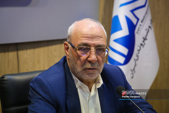 اورانیوم ۶۰ درصد نباید از کشور خارج شود/ اقتدار از ایستادگی بر حقوق ملت حاصل می‌شود