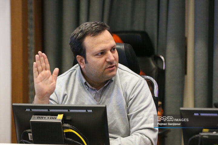 مصطفی نباتی نژاد رئیس مرکز پژوهش های شورای اسلامی شهر