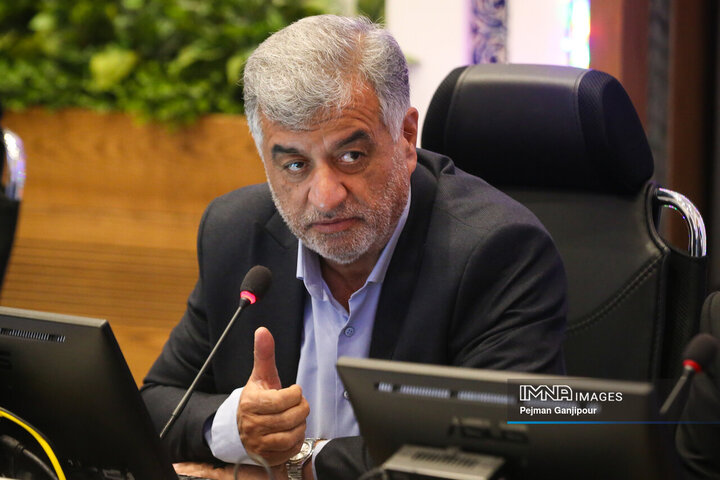 احمد شریعتی، عضو هیئت‌رئیسه شورای شهر