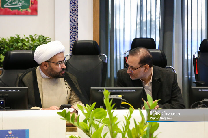 جلسه علنی شورای شهر اصفهان