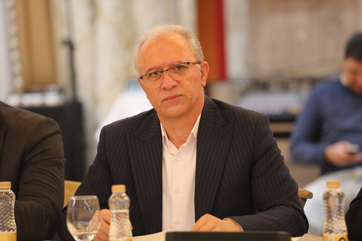 گرانی از ابتدای زنجیره رصد شود/برخی تولیدکنندگان نیاز به ارشاد دارند