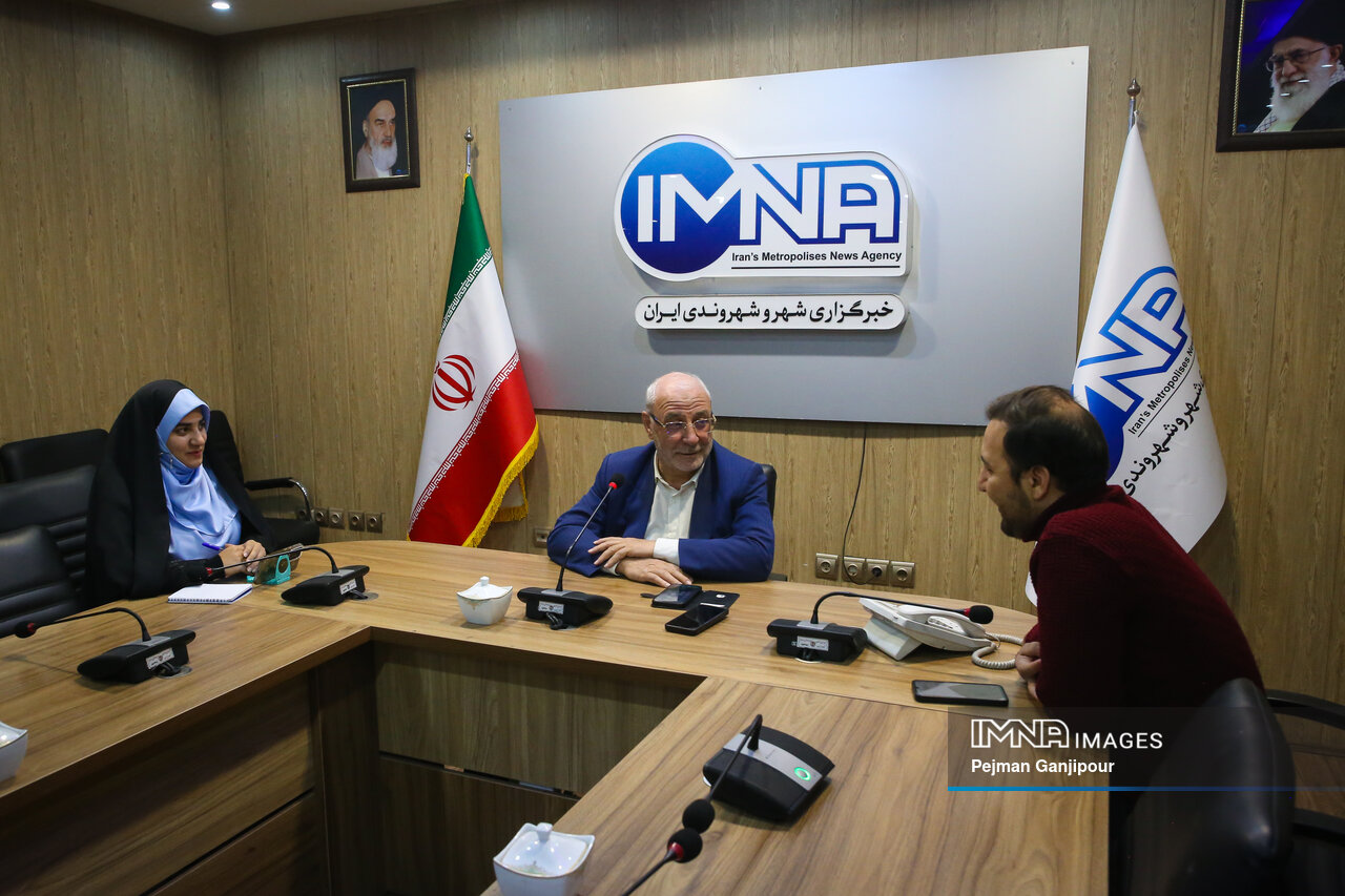 اورانیوم ۶۰ درصد اهرم راهبردی ما است، نباید از کشور خارج شود