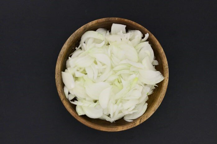 طرز تهیه آش رشته مجلسی و نذری برای افطار | آموزش آش رشته خوش‌عطر و لذیذ مرحله‌به‌مرحله