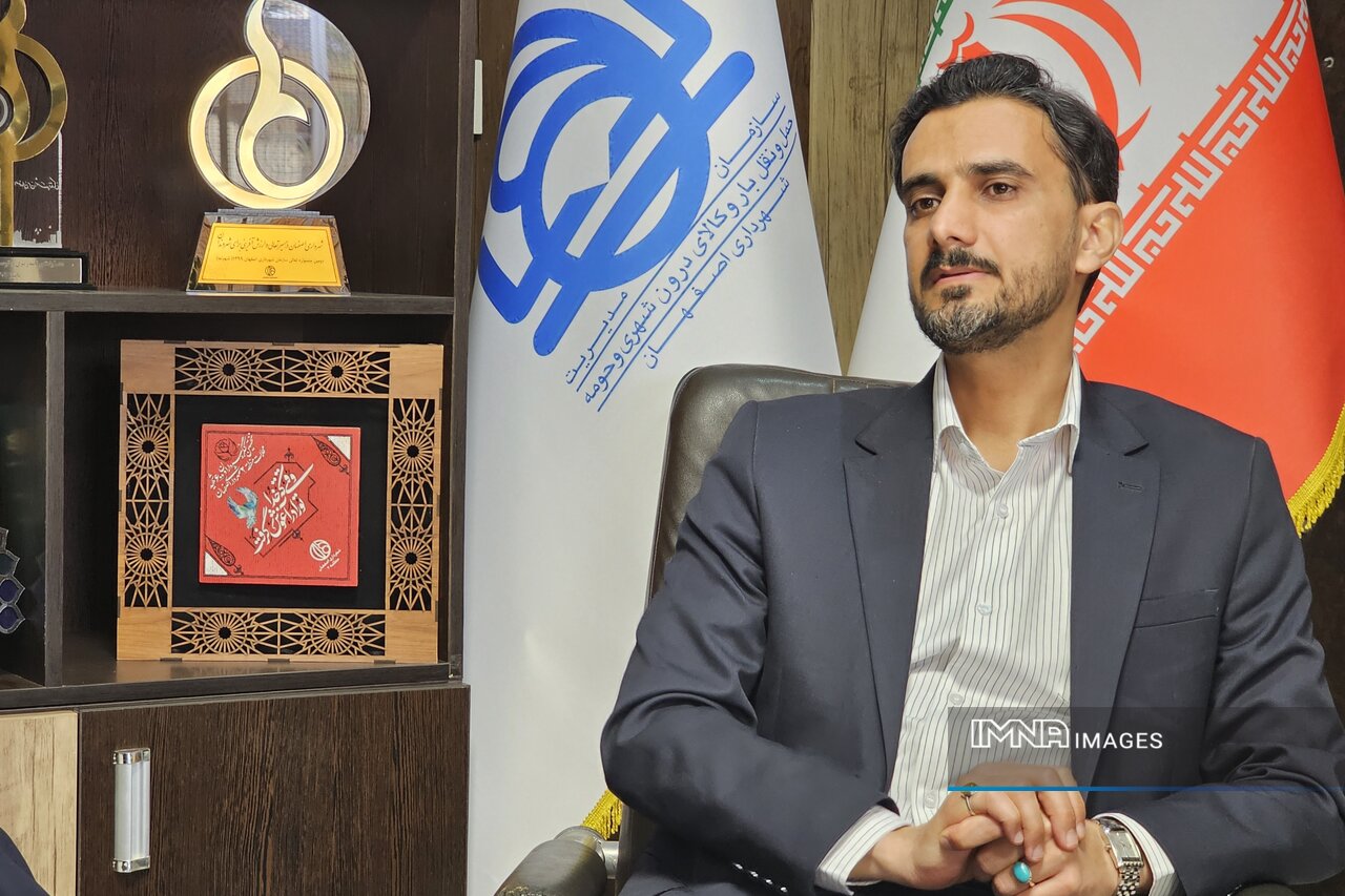 اجرای طرح محدوده زمانی و مکانی ناوگان بار در اصفهان/ استفاده بیش از ۱۰۰ دوربین پلاکخوان