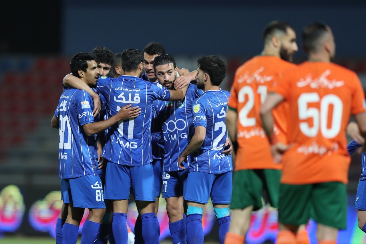 آبی‌ها در پیچ تاریخی؛ تغییر برای آرامش یا تکرار نوسان؟