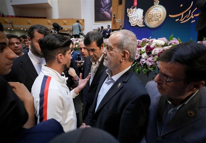 دستور وزیر ورزش برای بررسی پاداش ورزشکاران ناشنوا