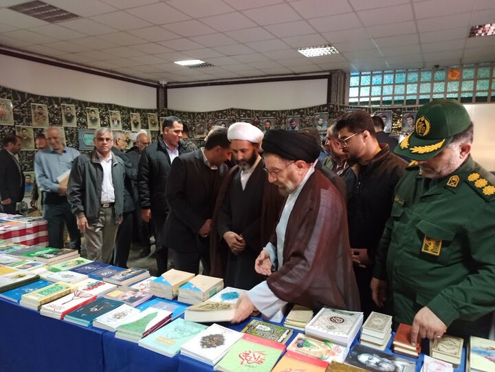 آغاز پنجمین نمایشگاه تخصصی قرآن و عترت لرستان