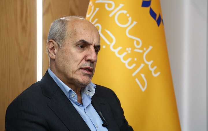 معاون وزیر علوم: فحاشی و خشونت دو خط قرمز دانشگاه هستند