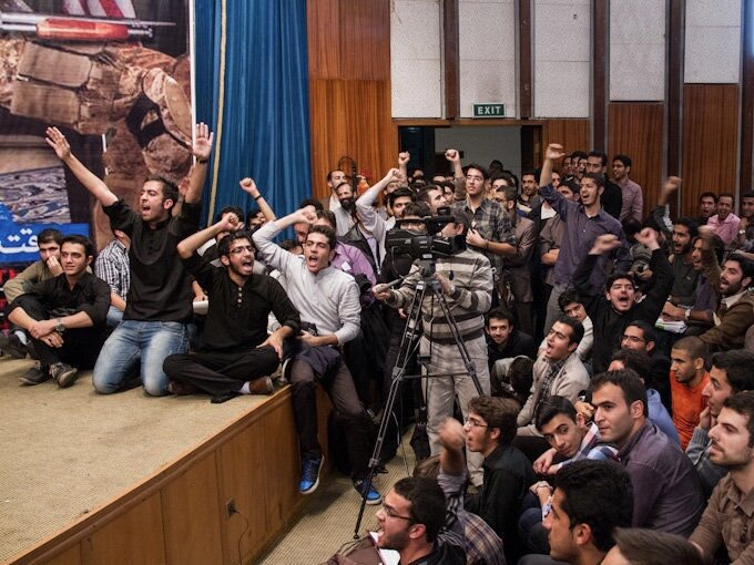 از نخبگی تا هیجانزدگی؛ پشتپرده بحران روایت در دانشگاه صنعتی شریف چیست؟