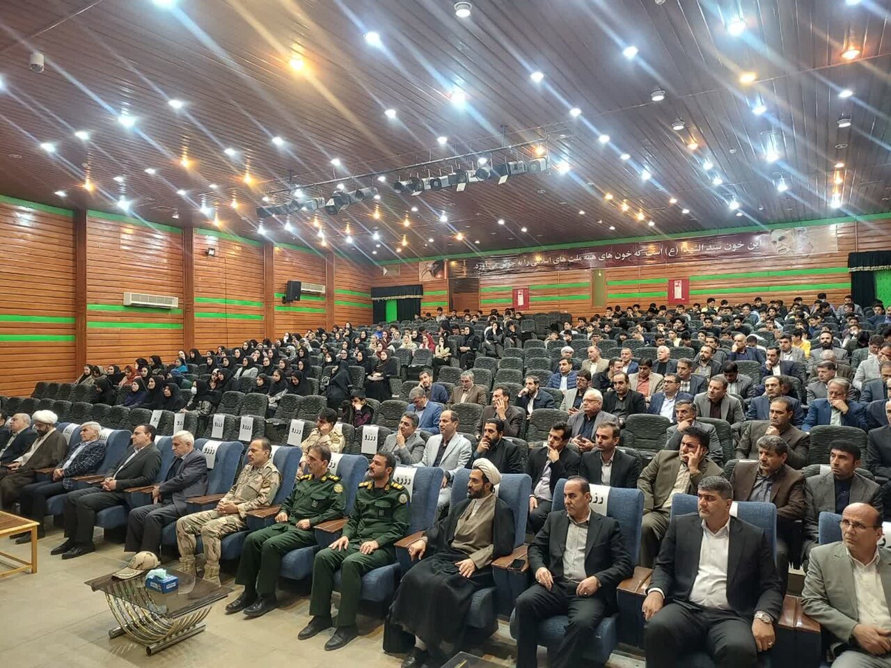 یادوارههای شهدا نقش مهمی در تقویت همبستگی اجتماعی و انتقال ارزشهای ملی دارد