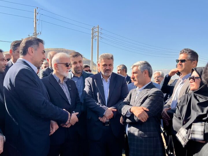 ورود سازمان بازرسی به معضل بوی فاضلاب در محور پل فسا شیراز