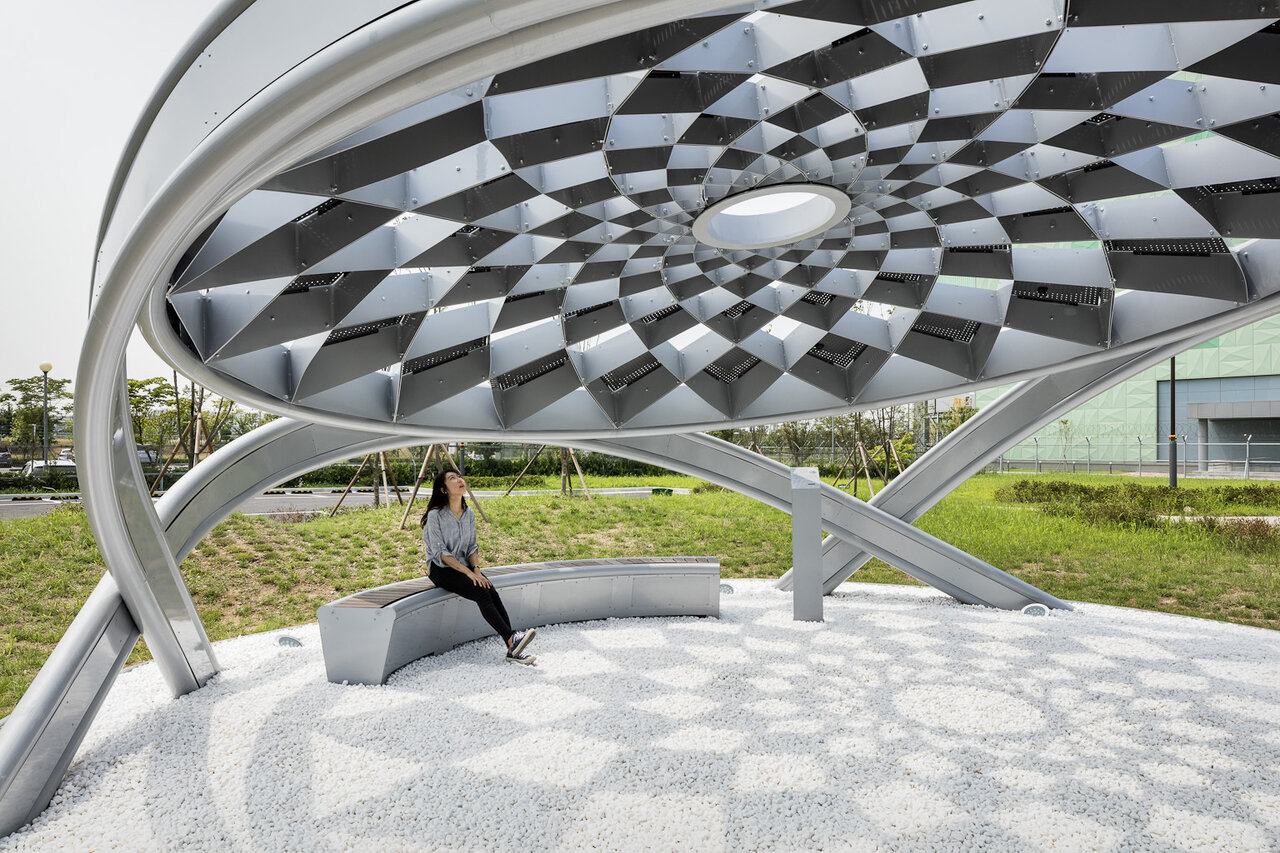 انرژی تجدیدپذیر با چهره‌ای نو؛ برق پاک در قالب هنر شهری