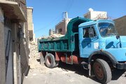 بازگشایی گلوگاه خیابان مصلی اصفهان با تخریب ساختمان فرسوده