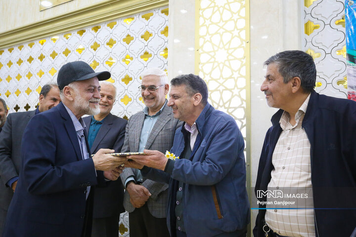 گردهمایی اعضا و مسئولین سابق بسیج مدارس اصفهان