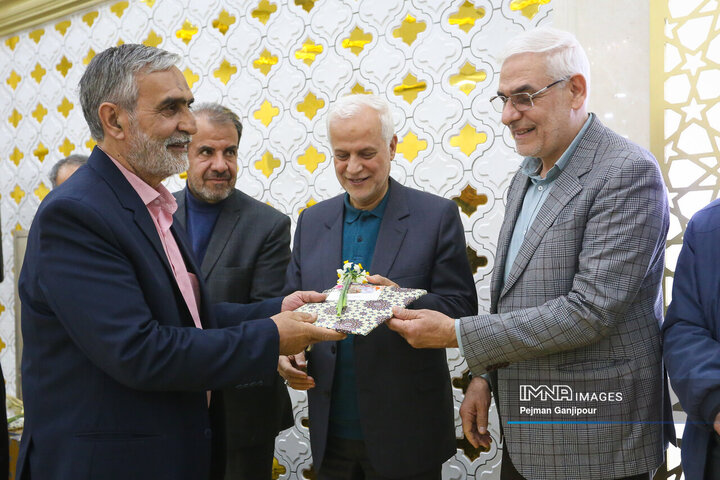 گردهمایی اعضا و مسئولین سابق بسیج مدارس اصفهان