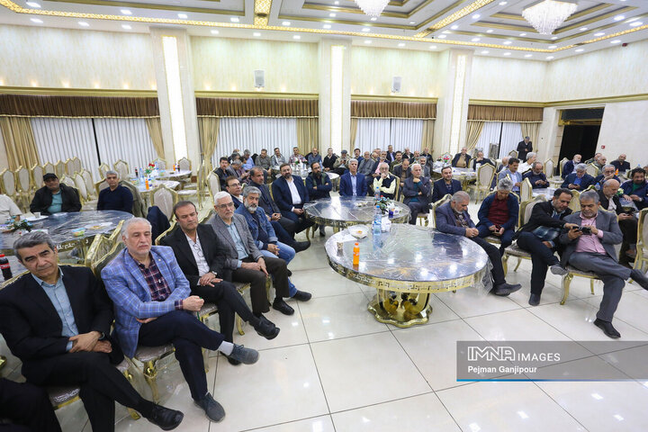 گردهمایی اعضا و مسئولین سابق بسیج مدارس اصفهان