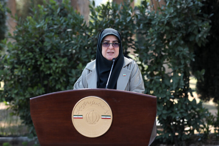 ارائه گزارش وزیر علوم درباره اعتراضات دانشگاهها در جلسه هیئت دولت