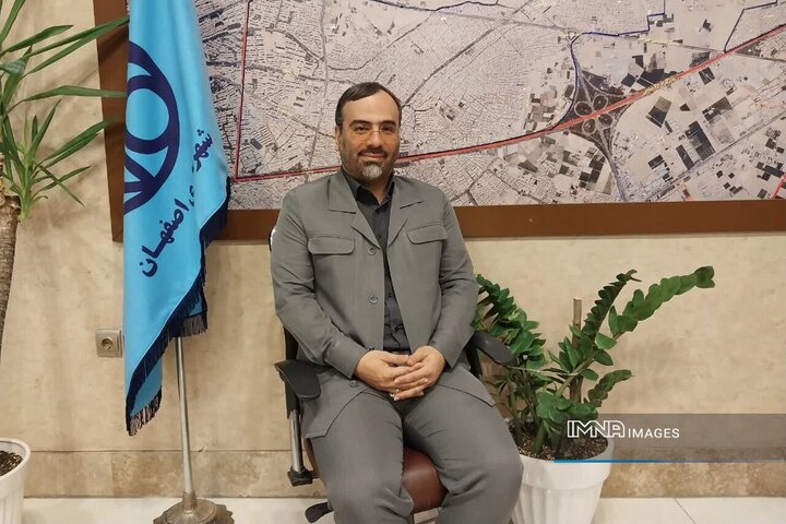 تبدیل ۲۰ هکتار فضای بی‌دفاع شهری به بوستان خانواده‌محور در منطقه ۱۴ اصفهان