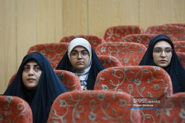 دوره آموزشی سطح یک خادمیاران شهدای کشور