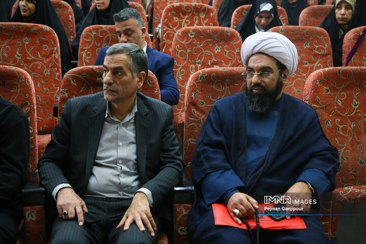 دوره آموزشی سطح یک خادمیاران شهدای کشور