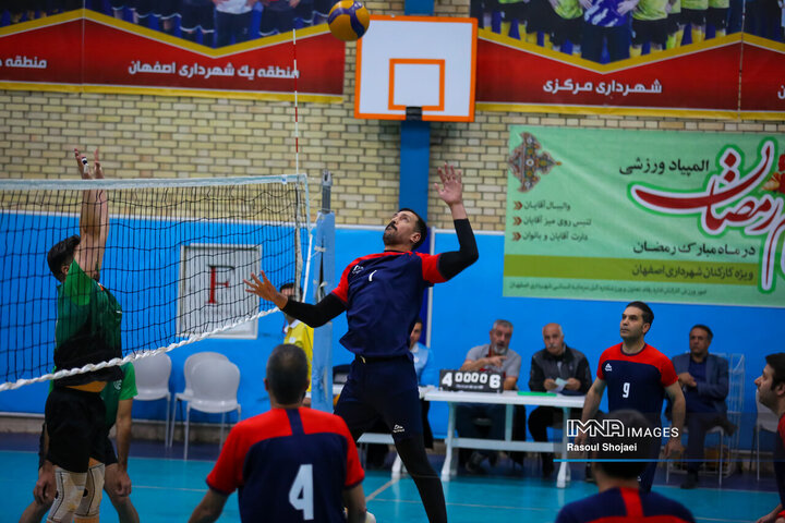 مسابقات والیبال کارکنان شهرداری اصفهان