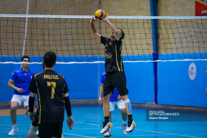 مسابقات والیبال کارکنان شهرداری اصفهان
