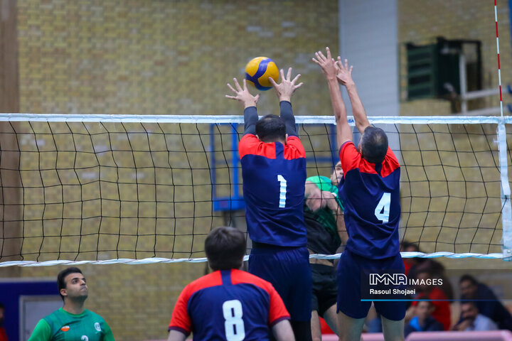 مسابقات والیبال کارکنان شهرداری اصفهان