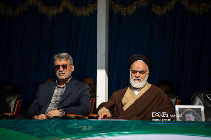 مراسم تشییع شهدای سقوط بالگرد هوانیروز