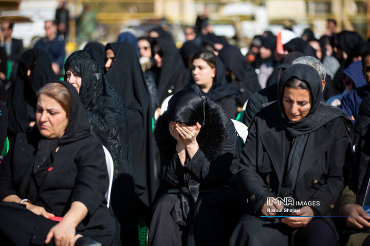 مراسم تشییع شهدای سقوط بالگرد هوانیروز