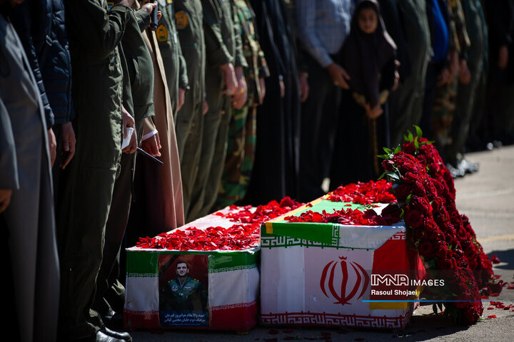 مراسم تشییع شهدای سقوط بالگرد هوانیروز