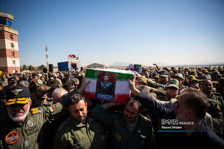 مراسم تشییع شهدای سقوط بالگرد هوانیروز