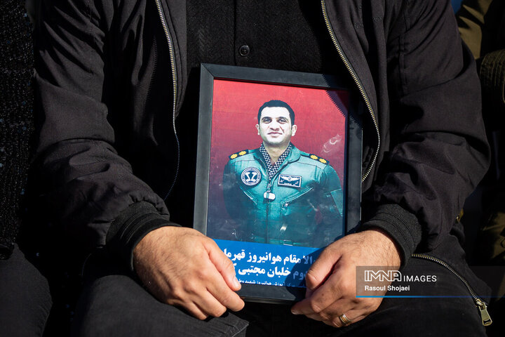 مراسم تشییع شهدای سقوط بالگرد هوانیروز
