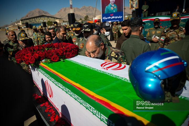 مراسم تشییع شهدای سقوط بالگرد هوانیروز